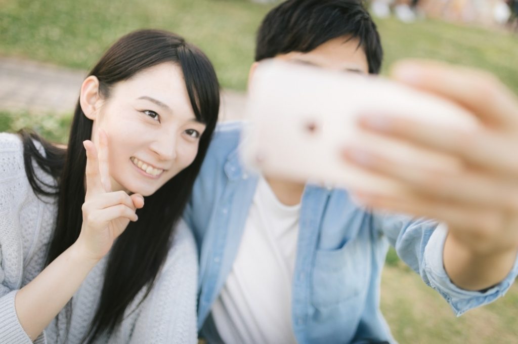 リア充に見えない人の特徴 モテ貯金 リア充に見えない人の特徴 モテ貯金